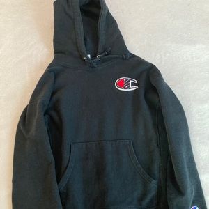 Reverse weave champion hoodie (black) size Medium